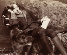 1882 - Oscar Wilde - wikimedia