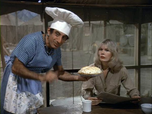 MASH S7- Eye for a Tooth - Jamie Farr