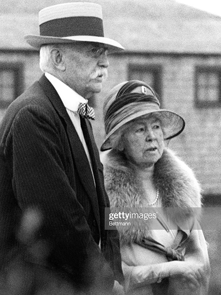 1925 - Alice Vanderbilt and Henry White - Bettmann / Getty Images