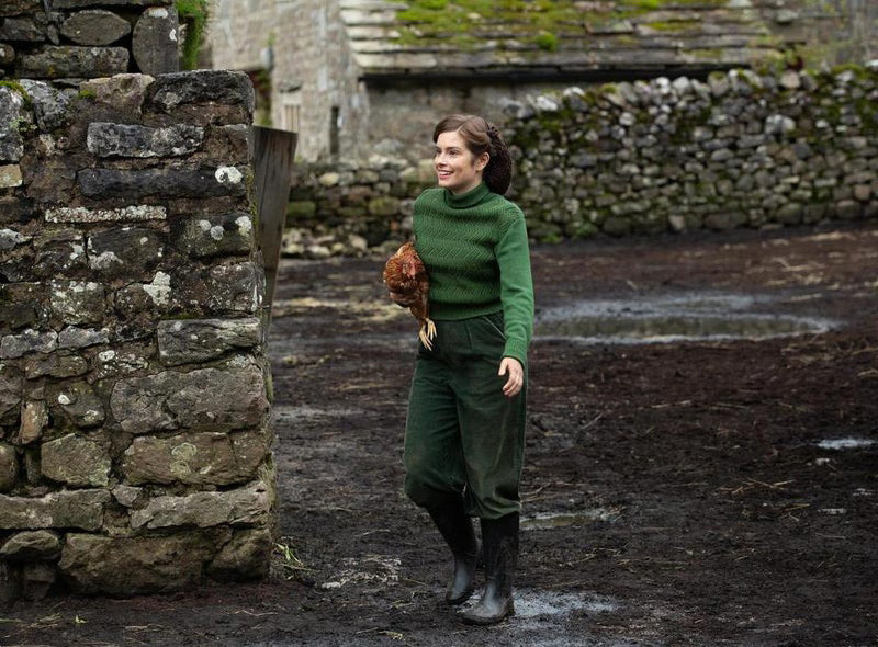 All Creatures Great and Small (2020) Satisfies