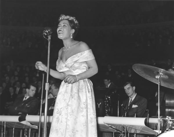 billie-holiday-performs-on-stage-14-february-1954-news-photo-1612499758