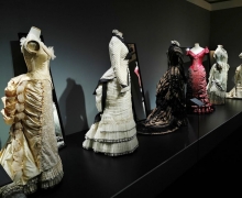 Glamour: Famous Gowns of the Silver Screen, Serlachius Museums, Mänttä, Finland