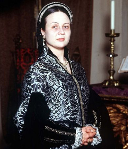 Pia Girard, Henry VIII (2003)