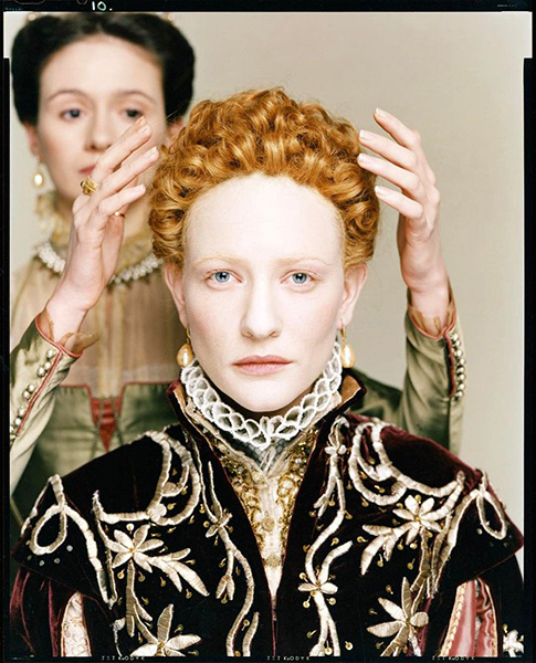 Elizabeth (1998). Photo by Richard Avedon.