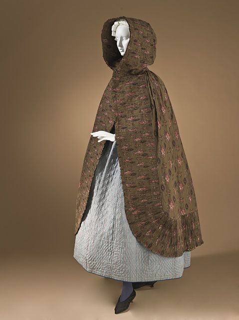 France, Provence Woman’s Hooded Cape, 1785-1820. LACMA.