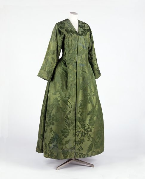Woman's Banyan (dressing gown), 1740-50, Victoria &amp; Albert Museum