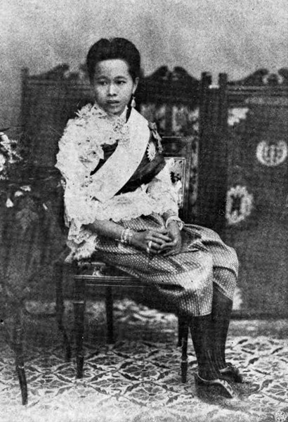 Princess Saisavali Bhiromya, consort to Prince Chulalongkorn,, 1887
