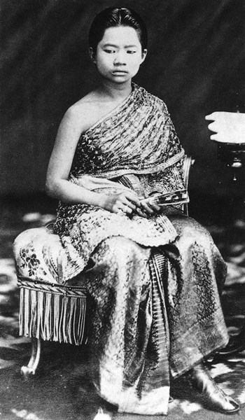 Queen Sukumalmarsri, consort to King Mongkut, 1860-1865