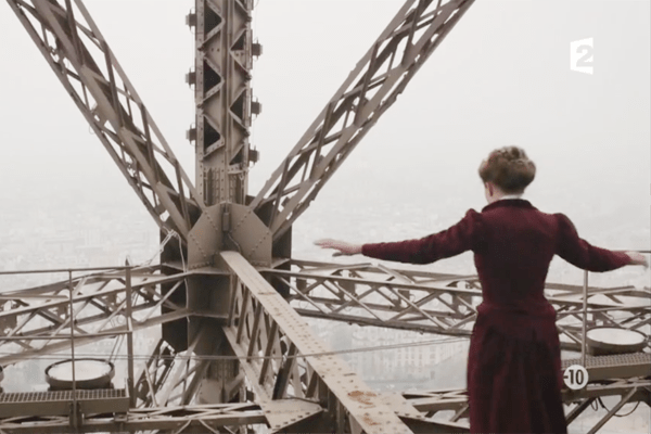 Mystère à la Tour Eiffel (2017)