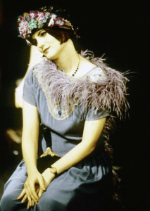 TBT: Mrs. Parker and the Vicious Circle (1994)