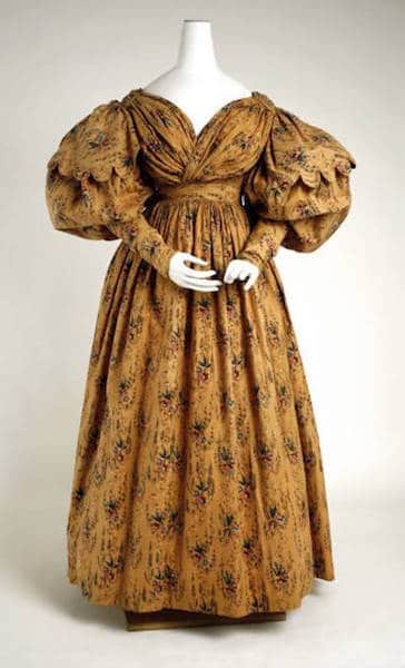1830s day dress