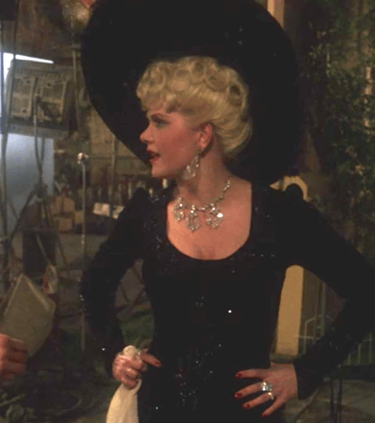 1982 Mae West