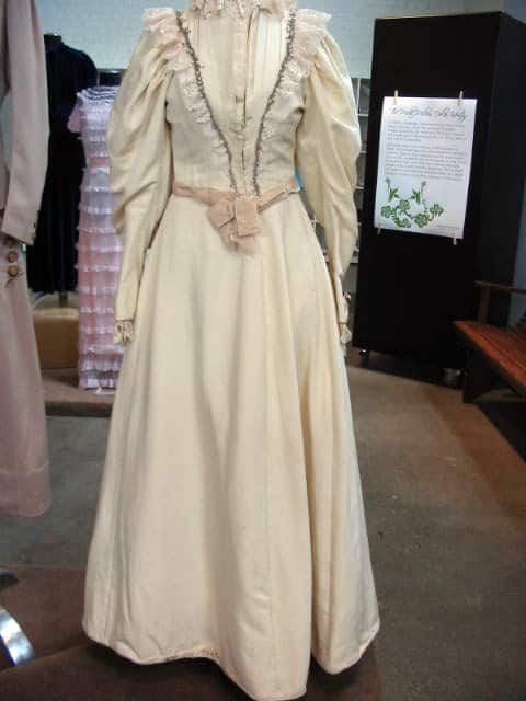 1897 wedding gown
