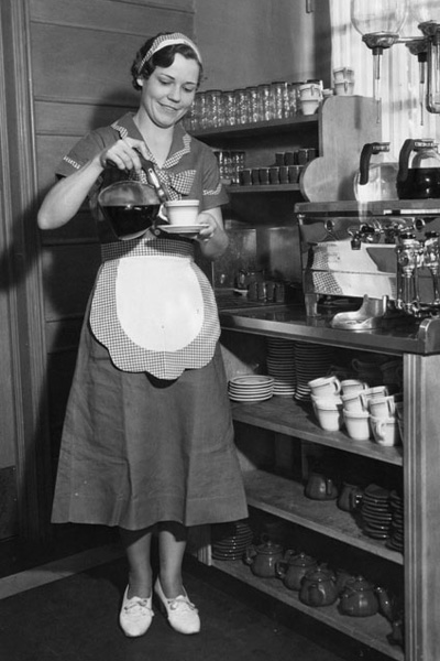 1924 - waitress, LA, Talk of the Town, LAPL Photo Collection