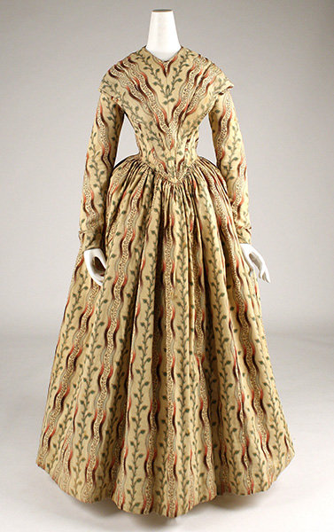 1840-1845 - British dress at the Met Museum