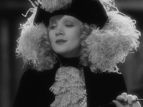 The Scarlet Empress (1934)