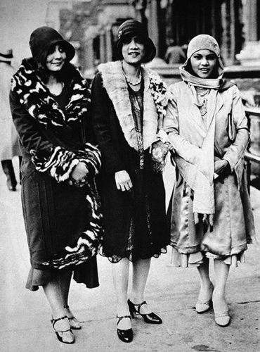 Three Harlem women c. 1925