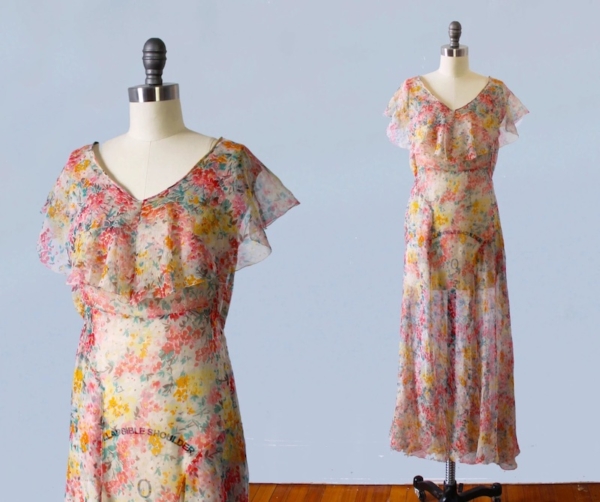1930s vintage dress sold by GuermantesVintage on Etsy