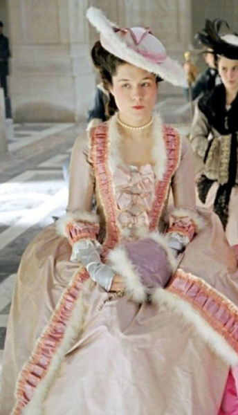 Marie-Antoinette (2006)